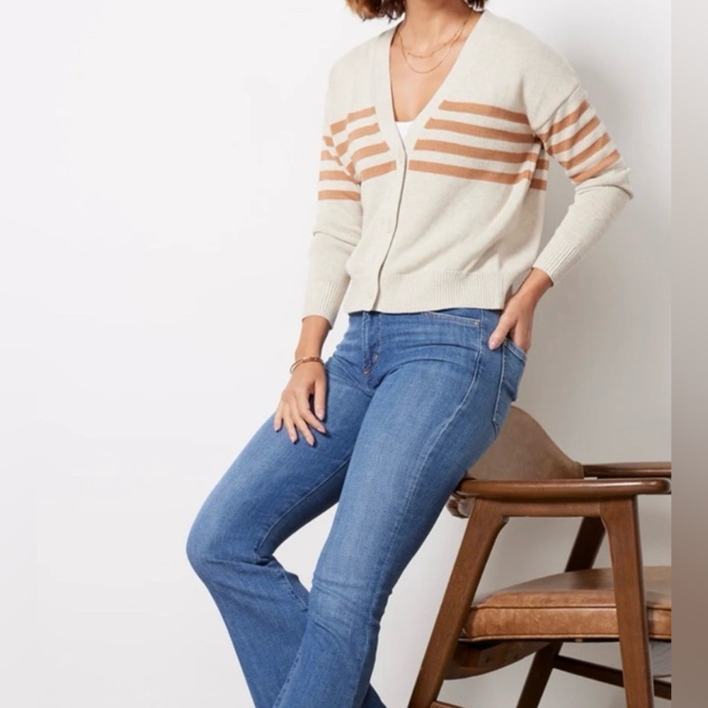 Evereve "Quincy" Button Up Cardigan (Oatstripe) - Women's Small - Picture 6 of 8